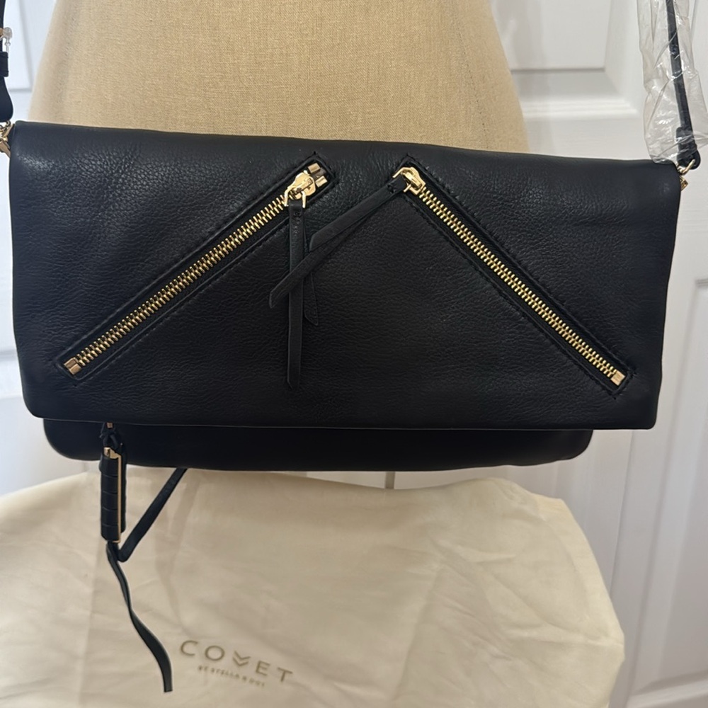Covet by Stella & Dot Waverly clutch